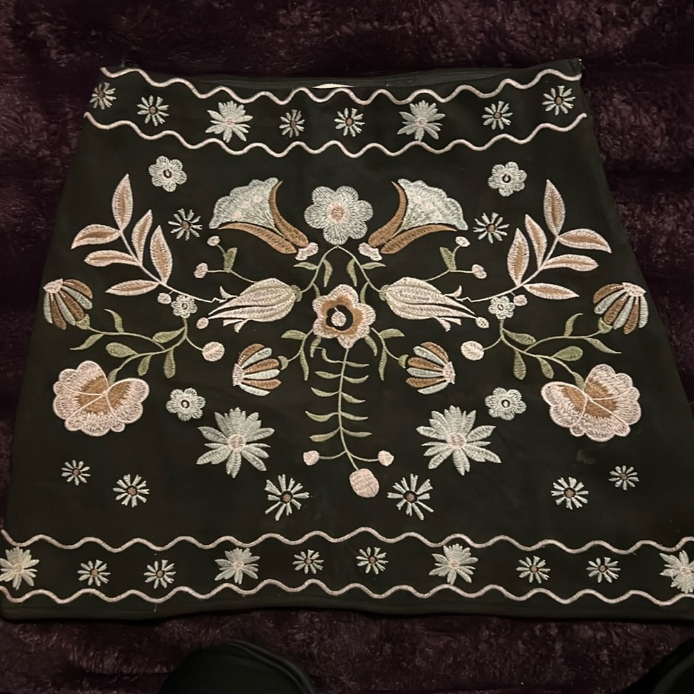 Embroidered Floral Mini Skirt